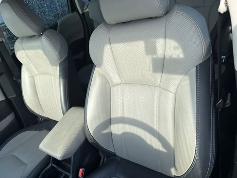 Used 2023 Subaru Forester Limited image 14