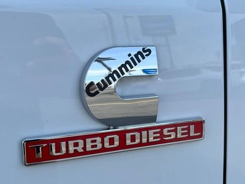 Used 2023 RAM 3500 Limited AWD/4WD image 7