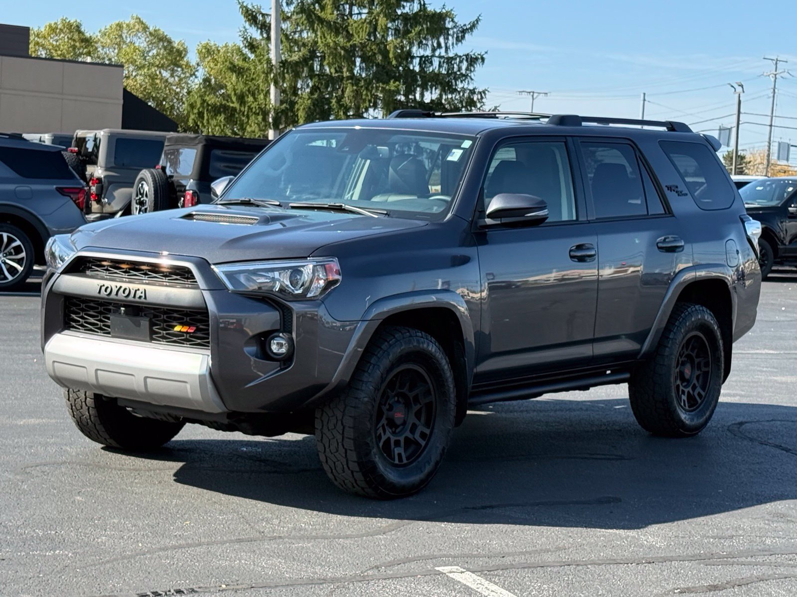 Used 2022 Toyota 4Runner TRD Off-Road Premium AWD/4WD image 8