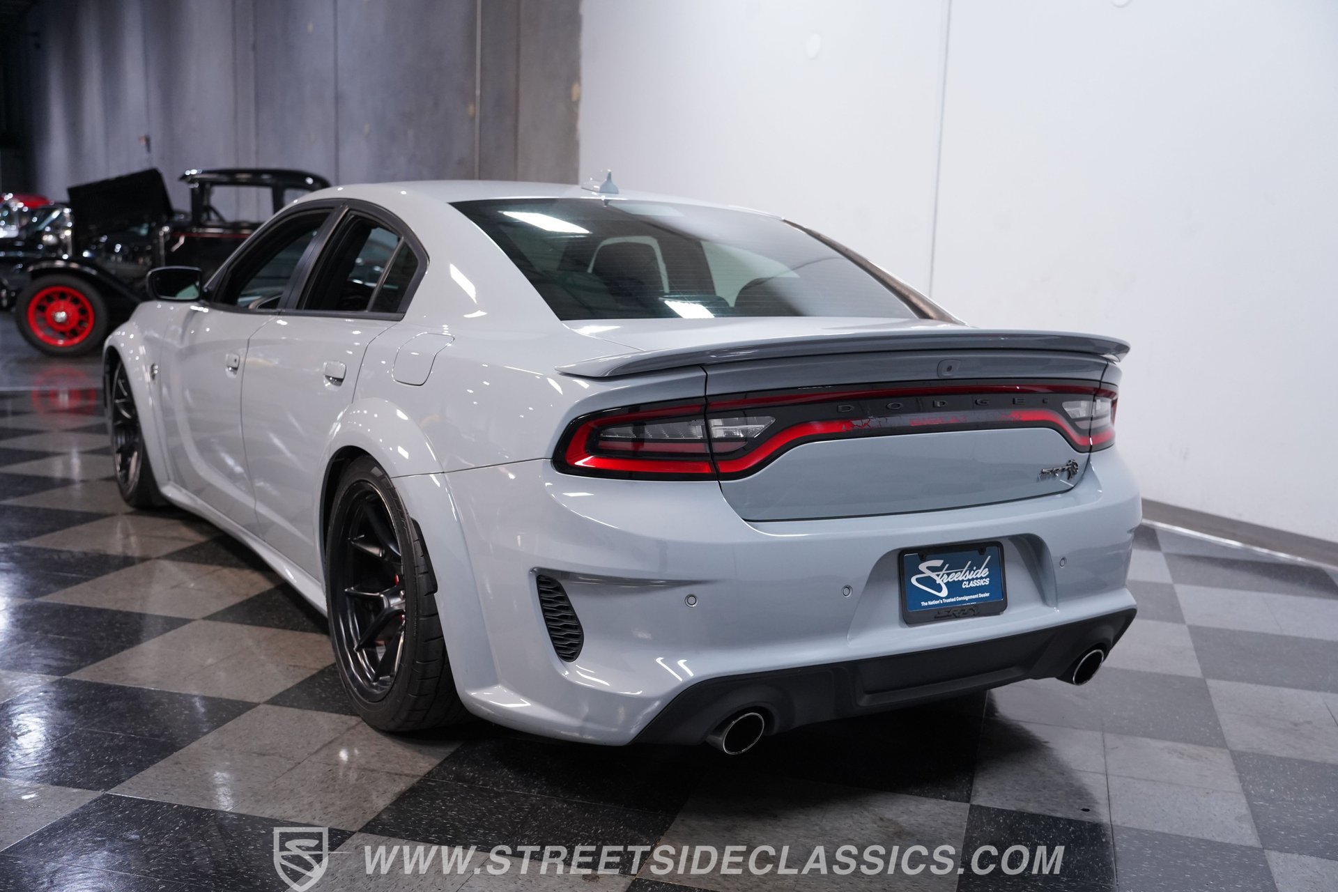 Used 2021 Dodge Charger SRT Hellcat RWD image 9