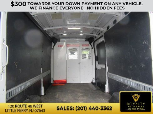 Used 2018 Ford Transit 350 148 Medium Roof image 14