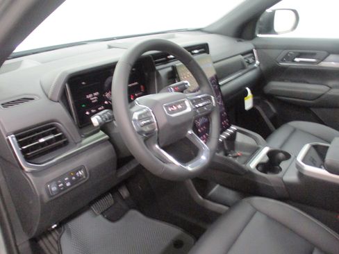 New 2026 GMC Terrain Elevation w/ Elevation Premium Package AWD/4WD image 31