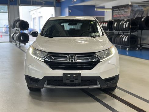 Used 2017 Honda CR-V LX image 2