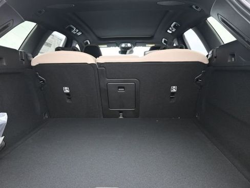 New 2026 Volvo XC60 B5 Plus w/ Protection Package Premier image 32