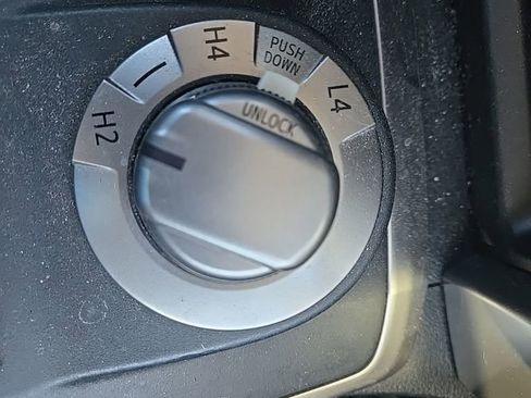 Used 2018 Toyota 4Runner SR5 image 16