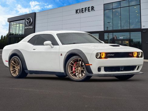 Used 2021 Dodge Challenger R/T Scat Pack image 2