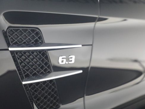 Used 2012 Mercedes-Benz SLS AMG Roadster image 35
