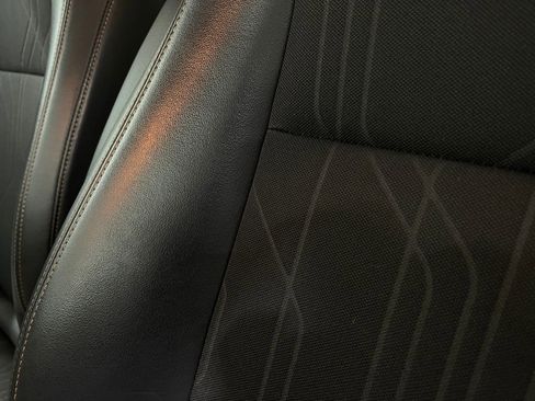 Used 2020 Chevrolet Trax LT w/ Driver Confidence Package image 17