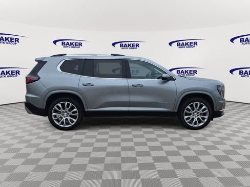 Used 2024 GMC Acadia Denali w/ Super Cruise Package image 4