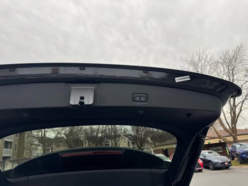 Used 2023 Audi Q4 e-tron Prestige w/ Black Optic Package image 17