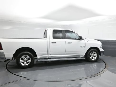 Used 2017 RAM 1500 Classic SLT RWD image 11