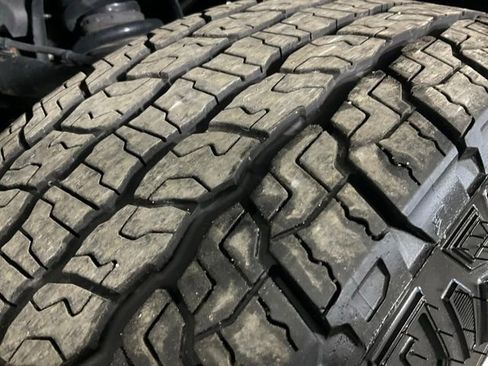 Used 2024 GMC Canyon Elevation w/ Elevation Premium Package image 40