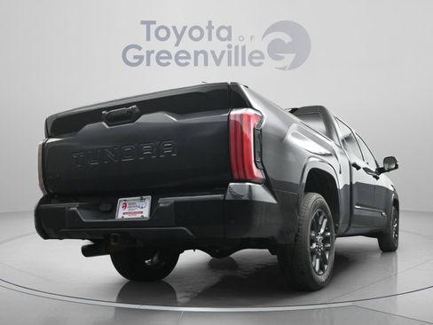 Used 2023 Toyota Tundra Platinum AWD/4WD image 14