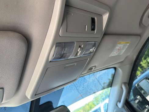 Used 2017 Nissan Titan PRO-4X AWD/4WD image 23