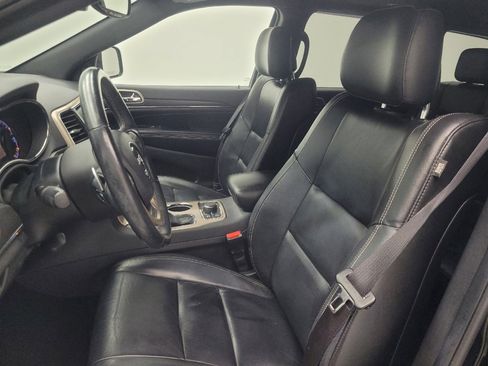 Used 2017 Jeep Grand Cherokee Limited image 17