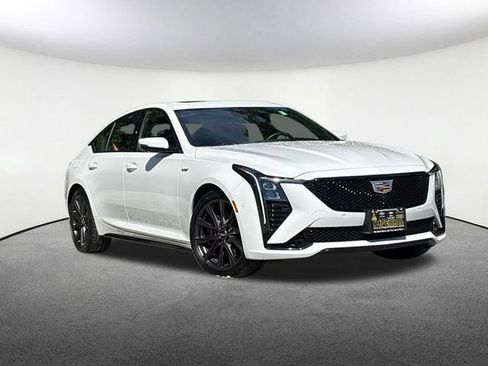 Used 2026 Cadillac CT5 V RWD image 2