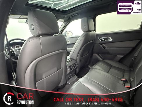 Used 2025 Land Rover Range Rover Velar Dynamic SE AWD/4WD image 34