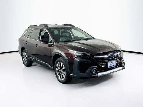 Used 2023 Subaru Outback Limited image 3