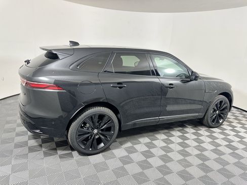 Used 2026 Jaguar F-PACE R-Dynamic S AWD/4WD image 19