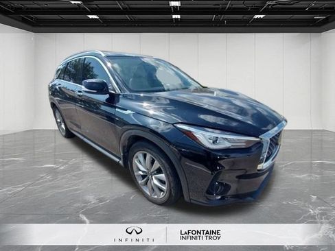 Used 2020 INFINITI QX50 Luxe w/ Navigation Package FWD image 1