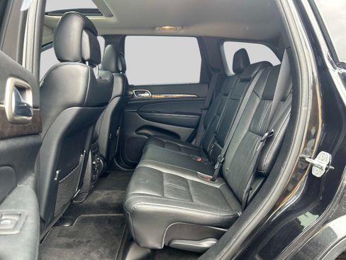 Used 2013 Jeep Grand Cherokee Altitude AWD/4WD image 15