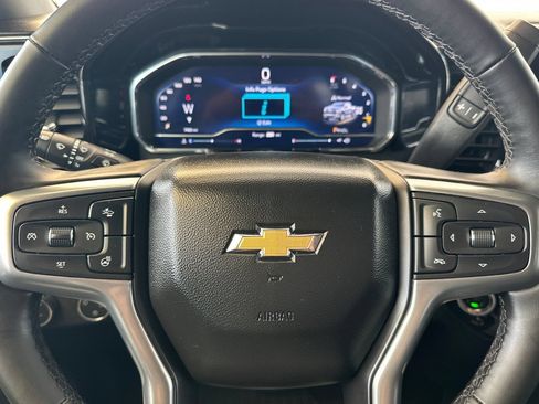 Used 2025 Chevrolet Silverado 1500 LT AWD/4WD image 22