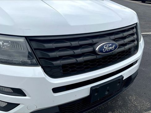 Used 2017 Ford Explorer Base w/ Ultimate Wiring Package image 34