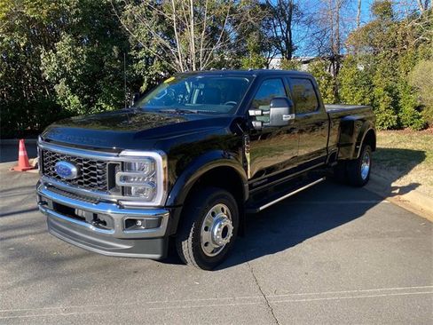 Used 2026 Ford F450 Lariat image 3