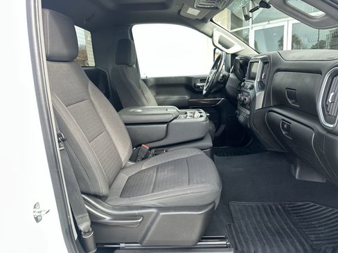 Used 2022 Chevrolet Silverado 2500 LT w/ Convenience Package image 22