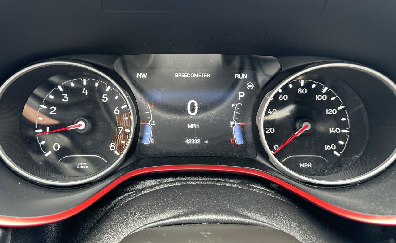 Used 2020 Jeep Compass Trailhawk AWD/4WD image 55