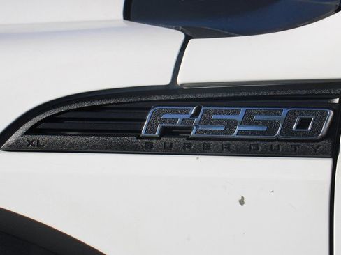 Used 2016 Ford F550 2WD Crew Cab Super Duty image 41