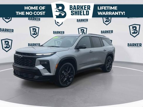 Used 2024 Chevrolet Traverse RS w/ LPO, Floor Liner Package AWD/4WD image 5