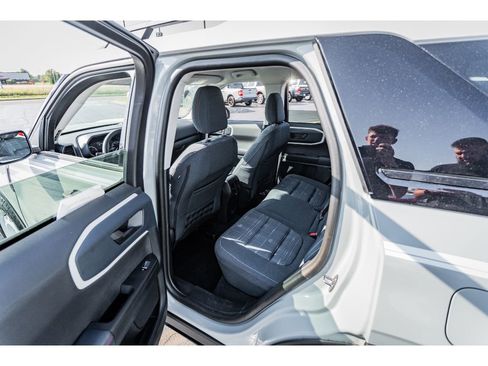 Used 2024 Ford Bronco Sport Heritage w/ Heritage Convenience Package image 24