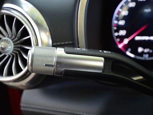 Used 2022 Mercedes-Benz SL 63 AMG 4MATIC w/ Driver Assistance Package image 42