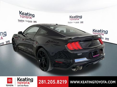 Used 2020 Ford Mustang GT Premium w/ Black Accent Package RWD image 7