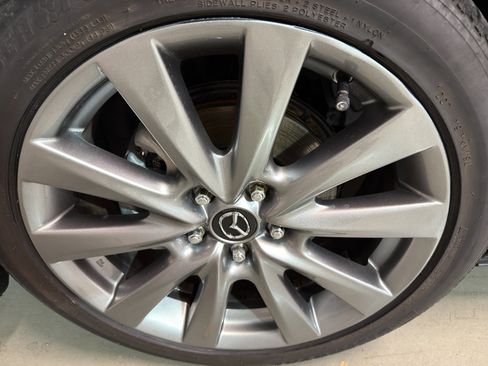 Used 2019 MAZDA MAZDA3 w/Preferred Pkg image 33
