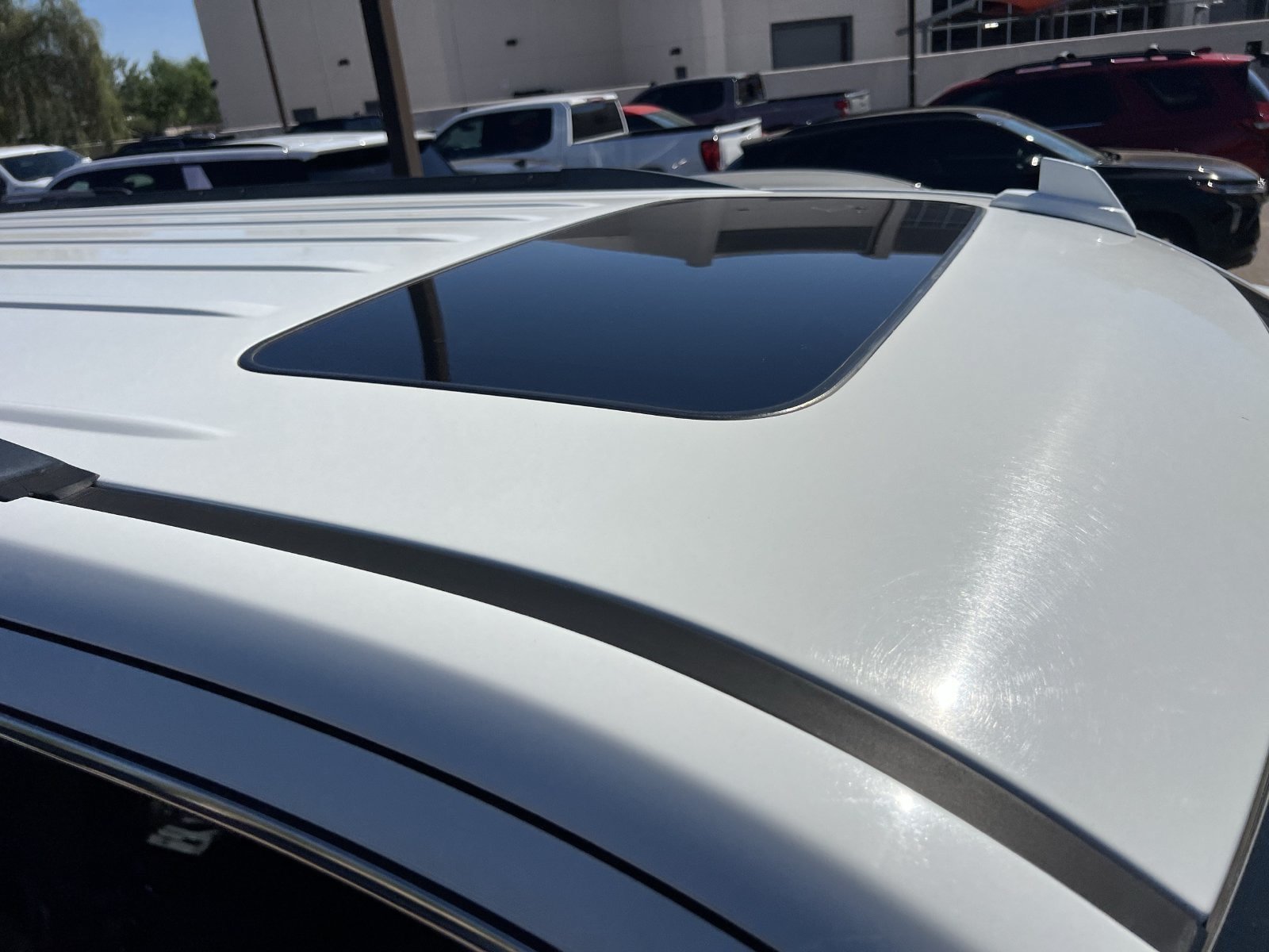 Used 2018 GMC Yukon XL SLT w/ Open Road Package AWD/4WD image 6