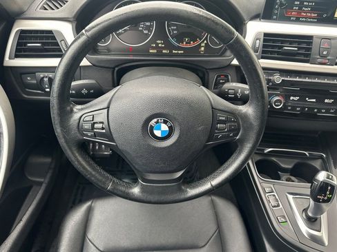 Used 2017 BMW 320i Sedan image 13