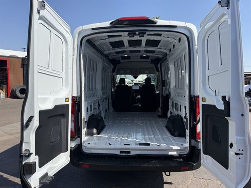 Used 2026 Ford Transit 250 148 Medium Roof RWD image 10