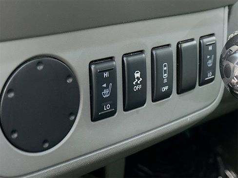 Used 2018 Nissan Frontier SV w/ Value Truck Package image 23