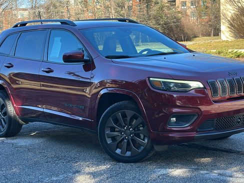 Used 2021 Jeep Cherokee High Altitude image 1