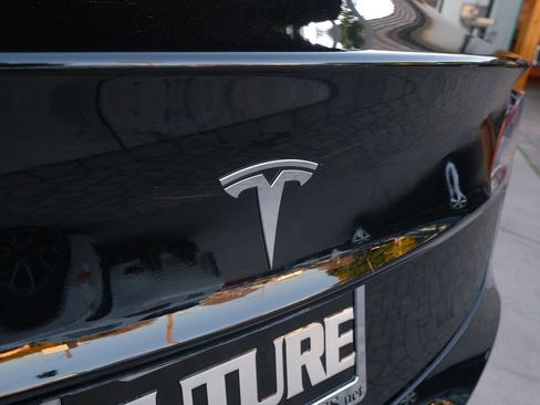 Used 2023 Tesla Model 3 Standard Range image 46