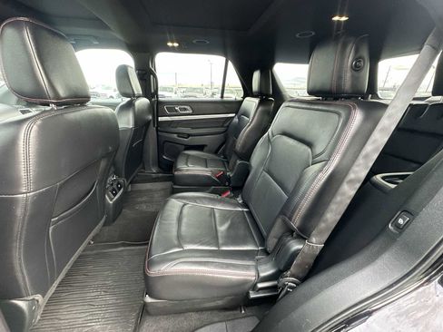Used 2019 Ford Explorer Sport w/ Equipment Group 401A image 23