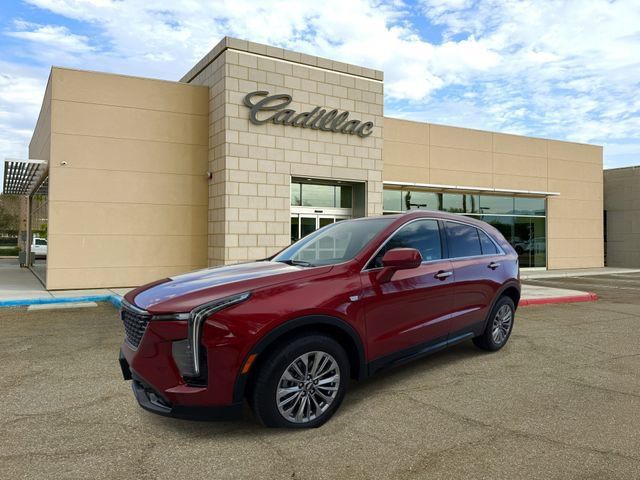 Certified 2024 Cadillac XT4 Premium Luxury w/ Technology Package FWD image 4