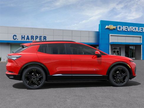 New 2025 Chevrolet Equinox EV RS image 5