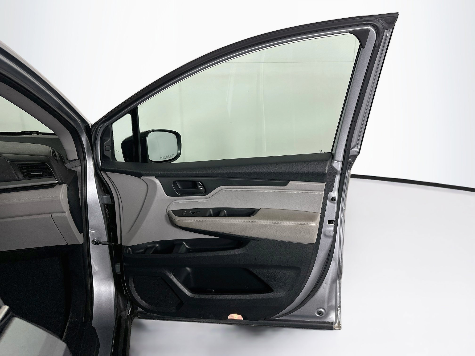 Used 2019 Honda Odyssey EX-L image 32