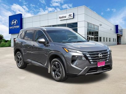 Used 2024 Nissan Rogue SV w/ SV Premium Package