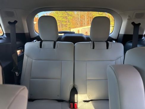 New 2026 Ford Explorer Platinum w/ LUX Leather Package image 22