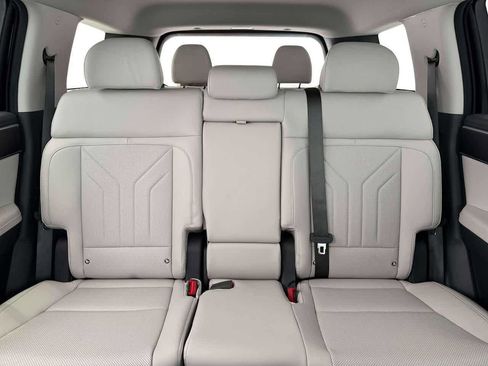 New 2026 Hyundai Santa Fe SEL image 16