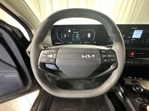 New 2025 Kia EV6 Light image 20